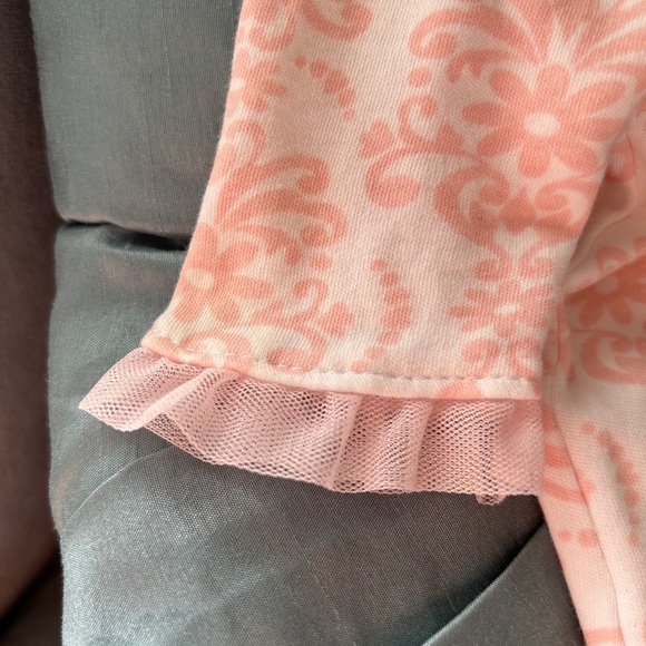 Little me 3 moths baby girl’s damask footie sleeper with hat - Picture 7 of 9